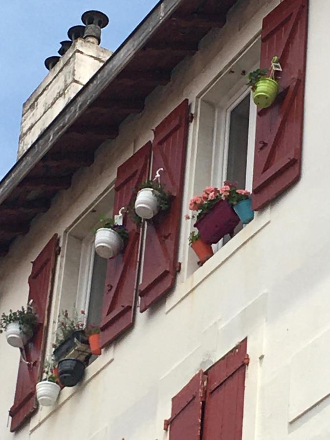 Belle Chambre Au Coeur De Bayonne Apartamento Exterior foto
