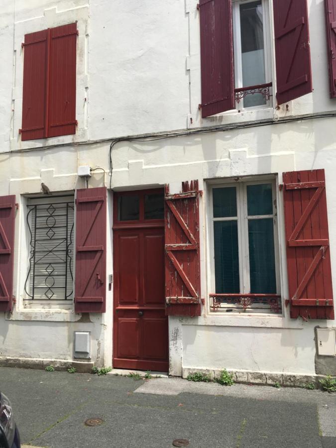Belle Chambre Au Coeur De Bayonne Apartamento Exterior foto